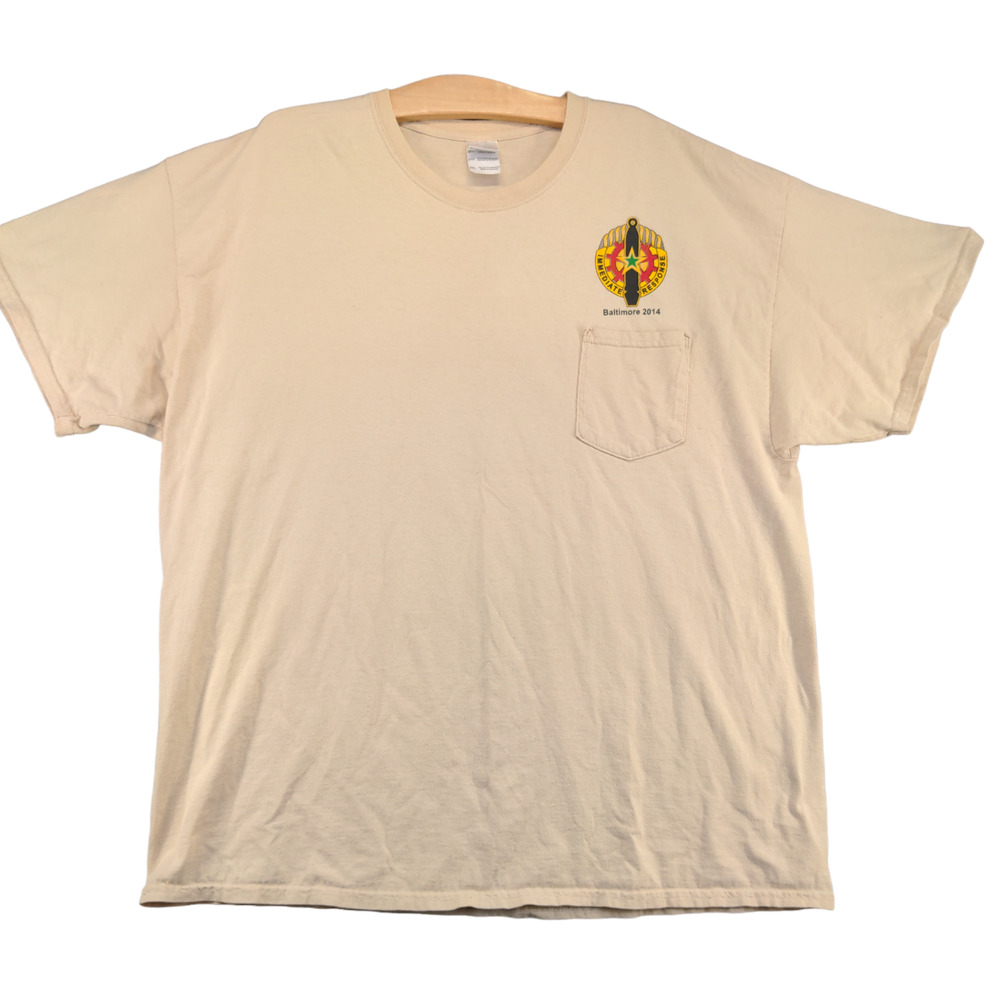 Gildan Men's 5th Maintenance Battalion Vietnam Graphic T-Shirt Tan 2XL